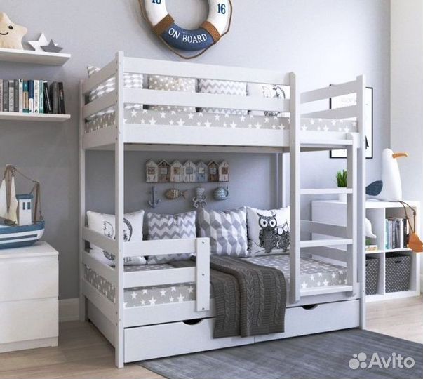 Кровать двухъярусная