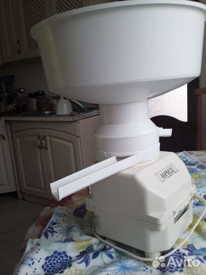 Сепаратор для молока электрический