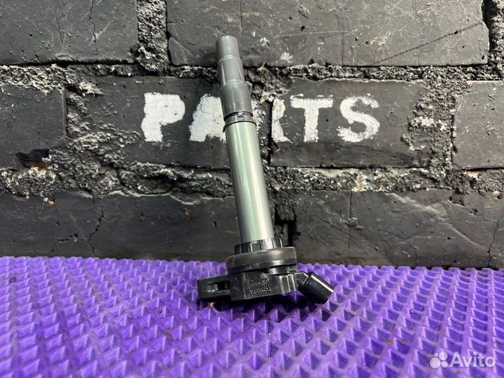 Катушка зажигания Toyota Wish ZGE20-0096752