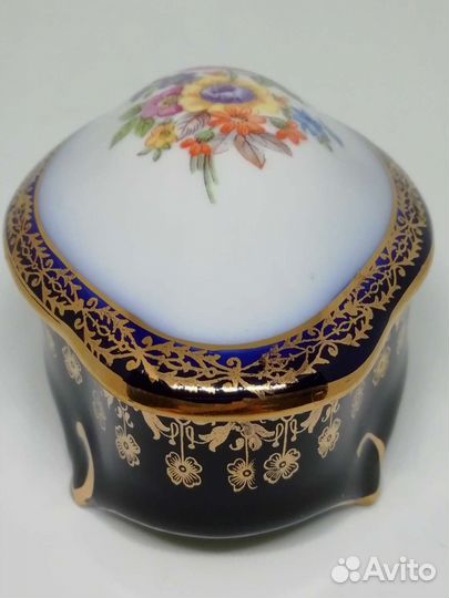 Фарфоровая шкатулка и солонка для Светланы