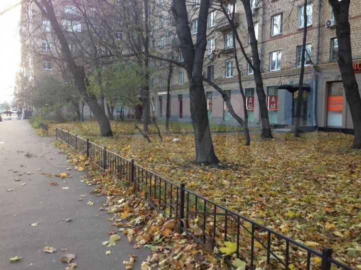 Сдам торговое помещение, 441 м²