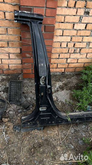 Стойка Камри