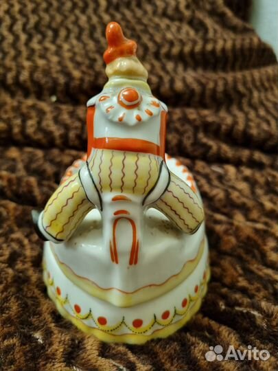 Шкатулка/маслёнка из серии 