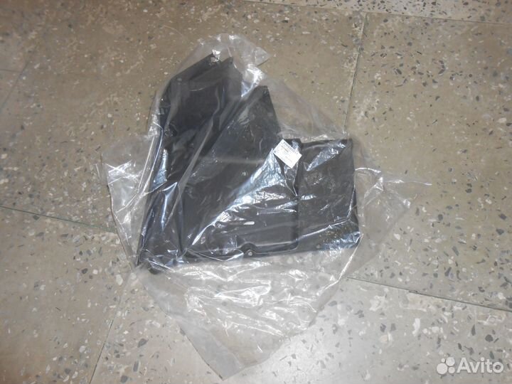 Облицовка багажника правая Дэу Нексия