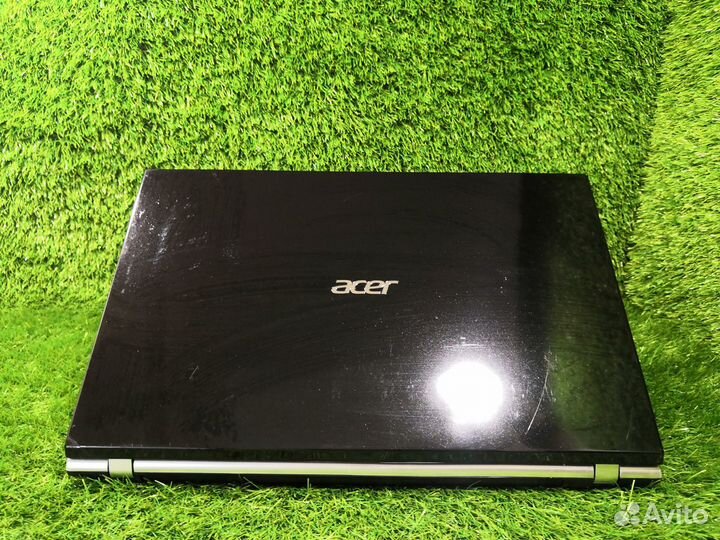 Мощный игровой ноутбук с новой батареей. Рассрочка