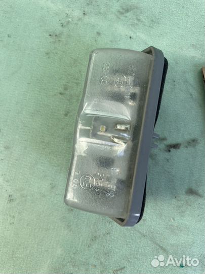 Фонарь подсветки номера toyota rav 4 xa50