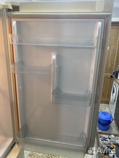 Холодильник samsung