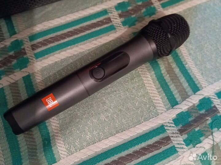 Колонка JBL partybox on-the-go