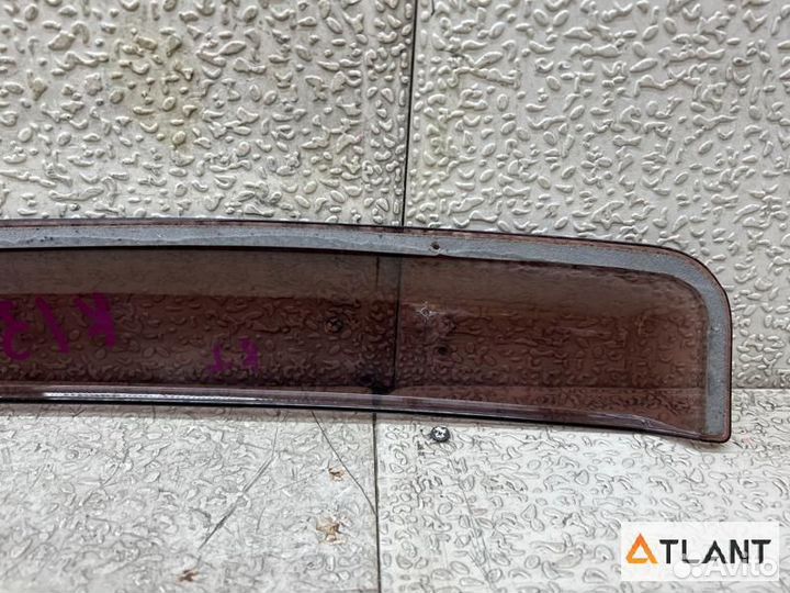 Ветровик задний левый nissan march