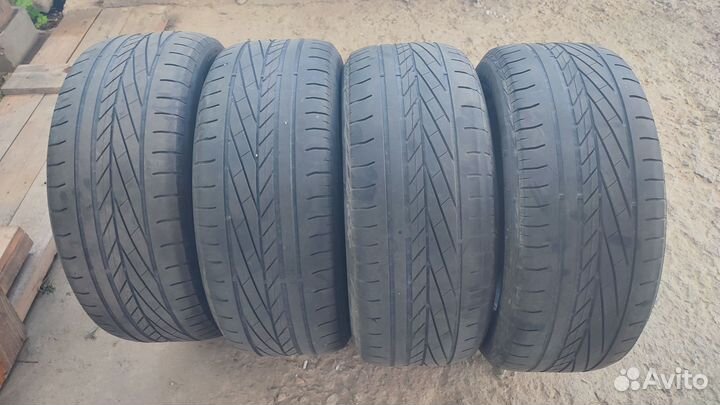 Excel RM104 235/55 R17