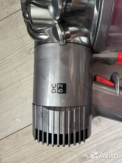 Пылесос Dyson DC62