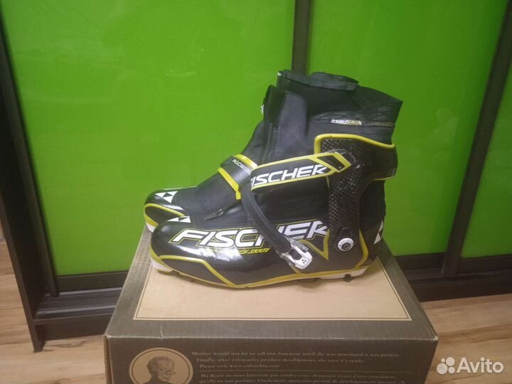 Лыжные ботинки fischer carbonlite