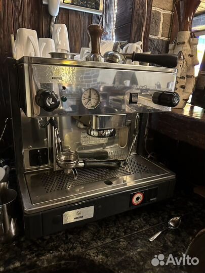 Кофемашина 1 рожковая