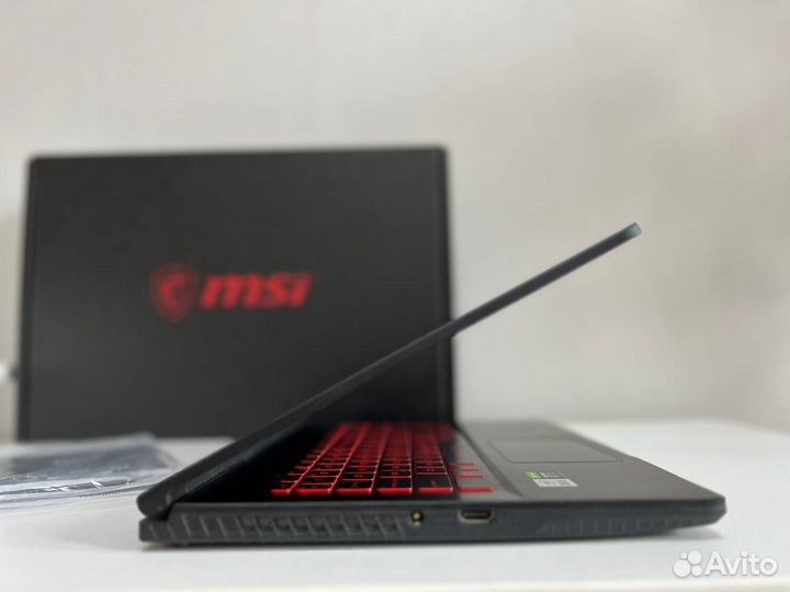 Игровой MSI RTX3060/I5-10H/16GB/512SSD/144HZ