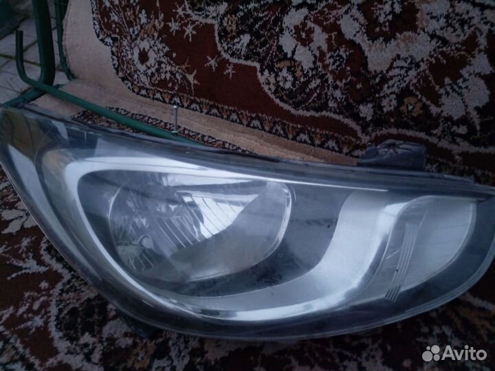 Продам оригинальные фары хендай Солярис 2010-2014г