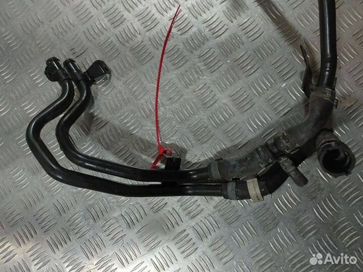 Патрубок охлаждения Audi Q7 4L рест. 2010