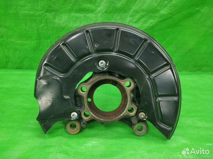 Поворотный кулак прав. перед. Volkswagen Tiguan