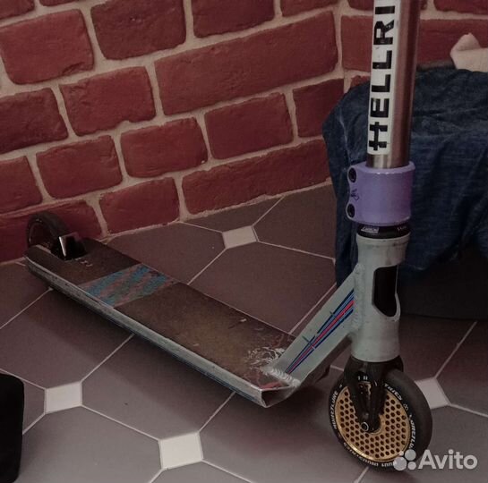 Дека для трюкового самоката lucky cody flom