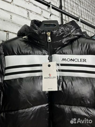 Пуховик зимний Moncler