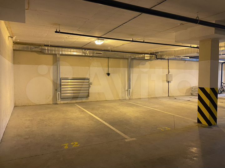 Машиноместо, 17 м²