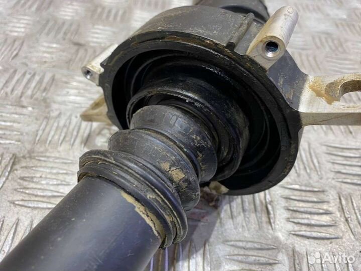 Карданный вал BMW 5 F10/F11/GTF07 7640919