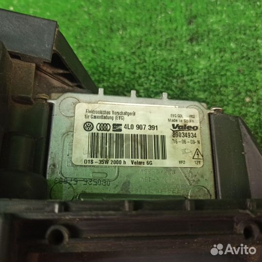 Фара левая Audi Q7 4L