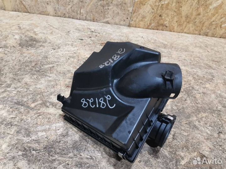 Корпус воздушногo фильтра BMW X5 E53 2001 1437112