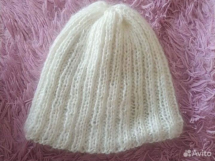 Шапка вязаная ручной работы новая