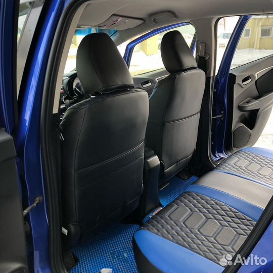 Чехлы Honda Fit 3