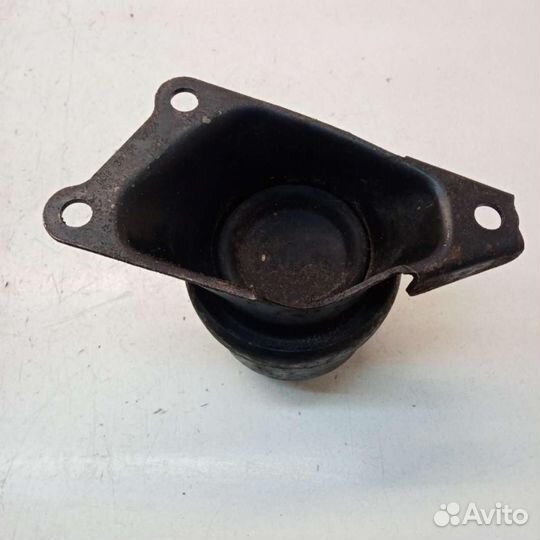 Подушка крепления двигателя Volkswagen Caravelle