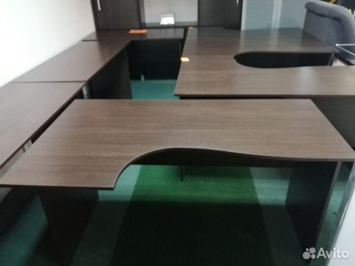 Стол письменный эргономичный новый