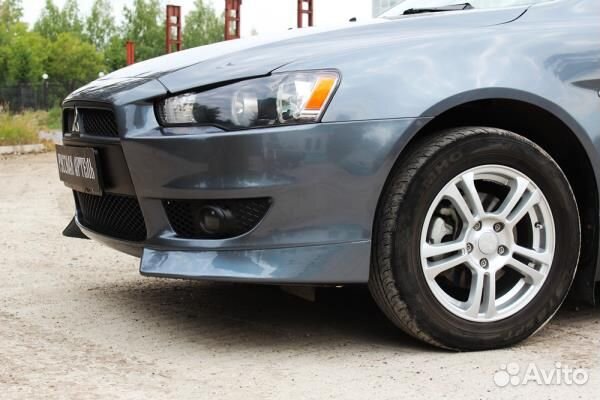 Накладки на передний бампер Mitsubishi Lancer 2
