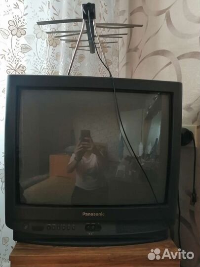 Телевизор panasonic
