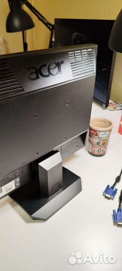 Монитор Acer V193