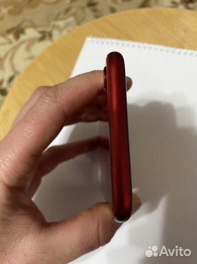 Телефон iPhone 8 64 gb
