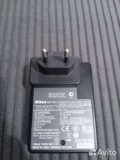 Зарядное устроство на фотоаппарат Nikon