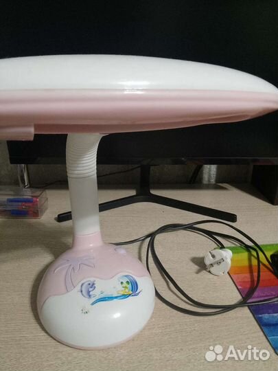 Лампа настольная