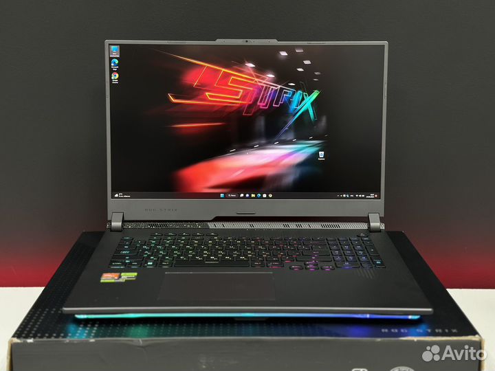 Asus Rog Strix 17.3