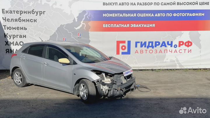 Петля буксировочная задняя Hyundai i30 (GD)