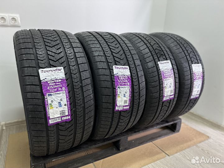 Tourador Winter Pro TSU1 315/35 R21 и 275/40 R21 107S