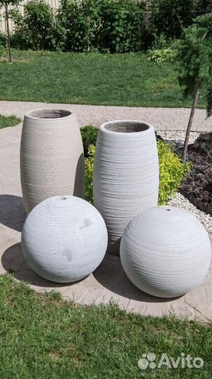 Вазоны и садовые шары
