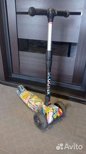 Детская качалка лошадь