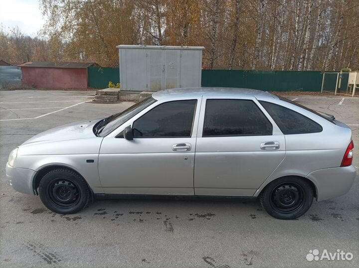 LADA Priora 1.6 МТ, 2011, 200 000 км