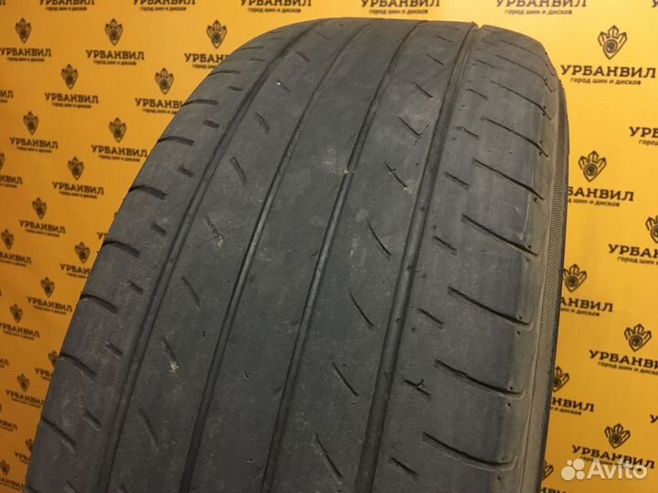 Yokohama BluEarth E51B 225/60 R18