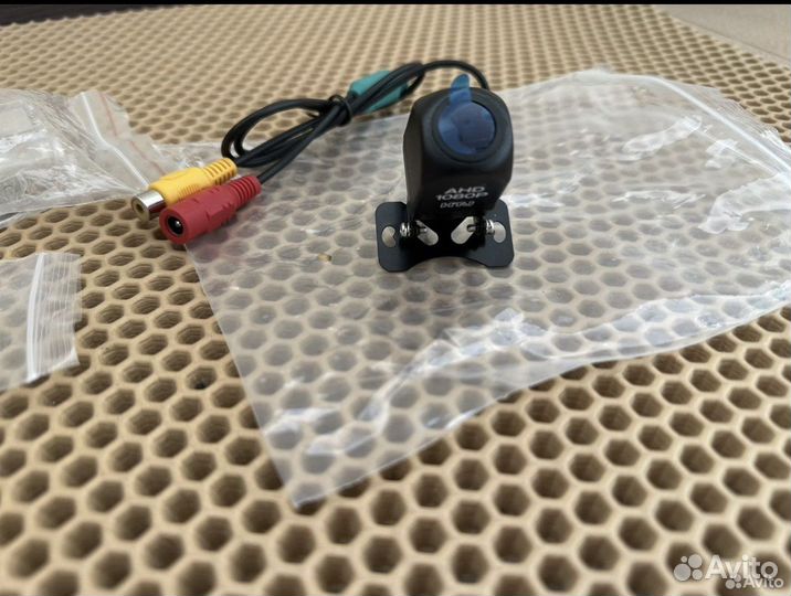 Магнитола teyes cc2L plus