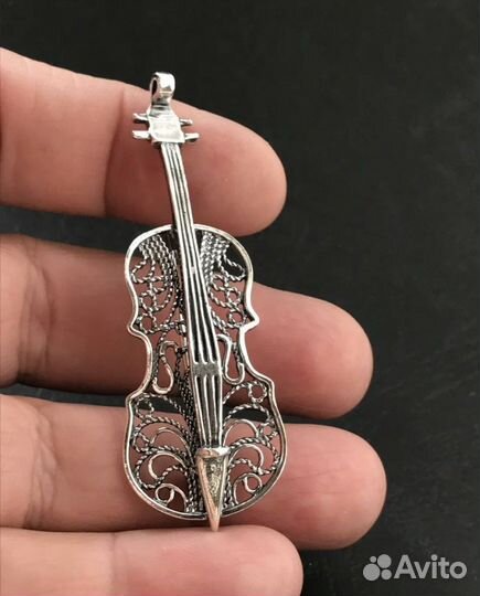 Брошь скрипка латунь