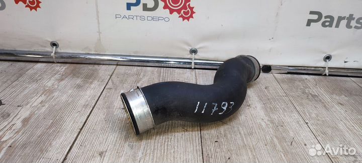 Патрубок интеркулера Volkswagen