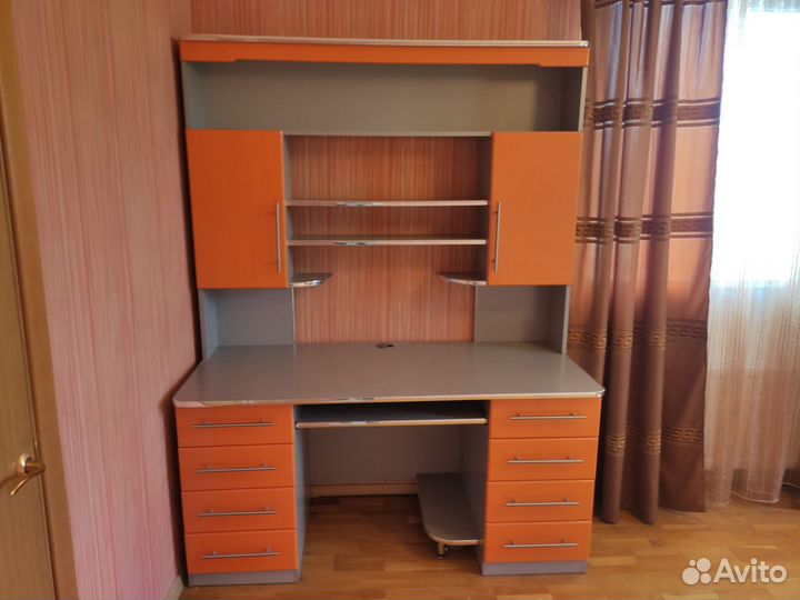 Компьютерный стол бу