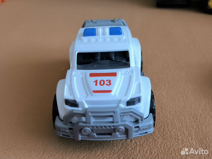 Скорая помощь/Внедорожник