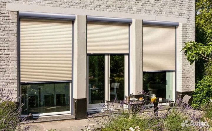 Рольставни на двери